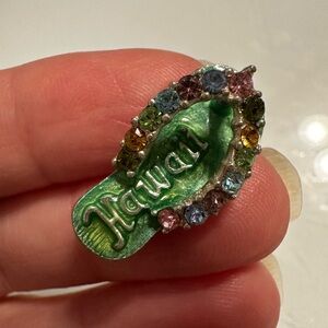 Green Hawaii Flip Flop Pendant